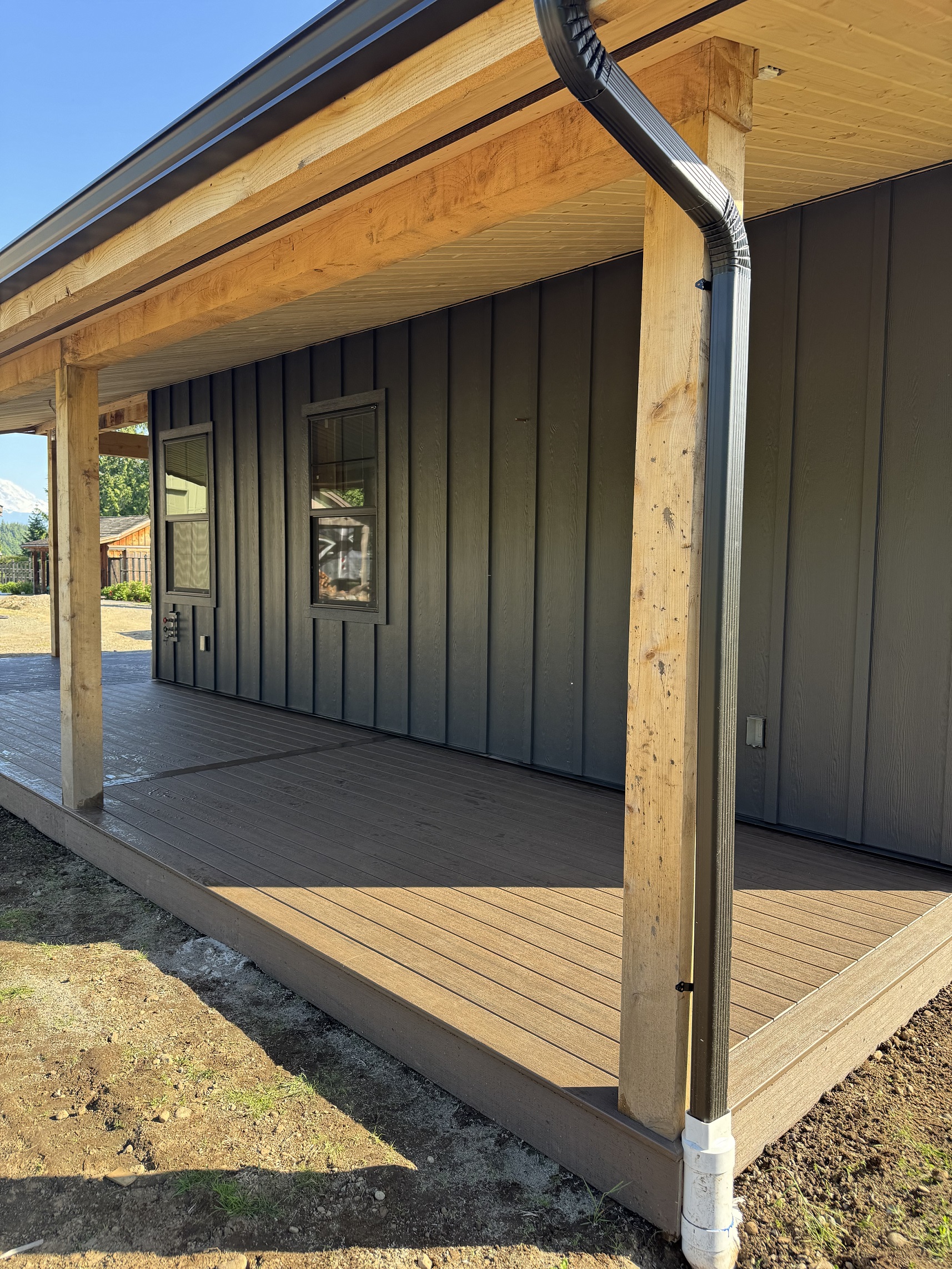 Black Diamond deck — main view